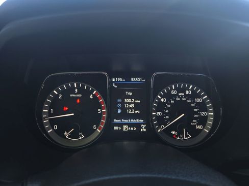 Used 2019 Nissan Titan PRO-4X w/ Pro-4x Convenience Package image 27