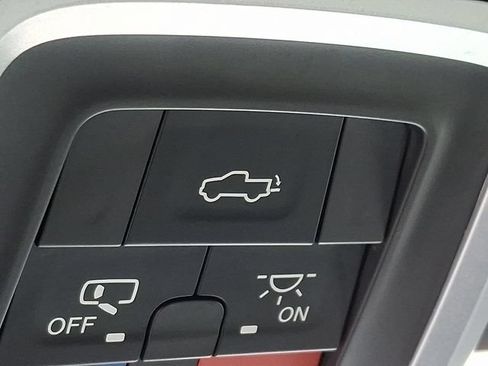 Used 2019 RAM 2500 Power Wagon AWD/4WD image 25
