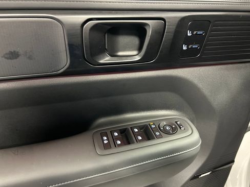 Used 2026 Hyundai Santa Fe Calligraphy AWD/4WD image 12