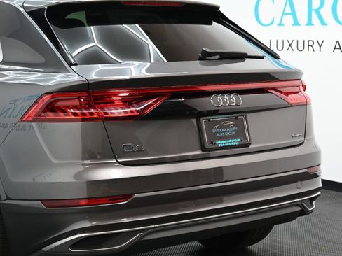 Used 2020 Audi Q8 Premium w/ Cold Weather Package AWD/4WD image 12