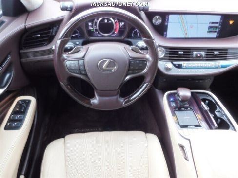 Used 2018 Lexus LS 500 AWD w/ Interior Upgrade Package image 9