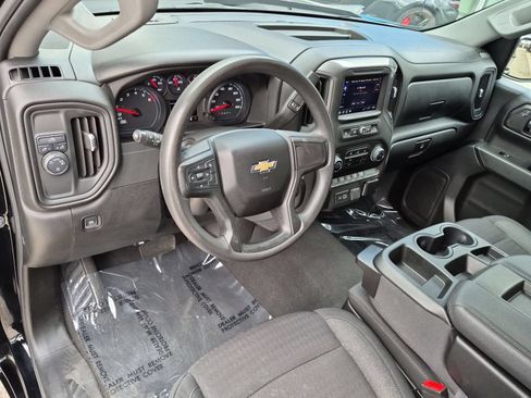 Used 2024 Chevrolet Silverado 1500 Custom RWD image 12