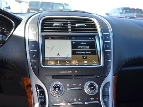 Used 2016 Lincoln MKX Reserve w/ Technology Package image 18