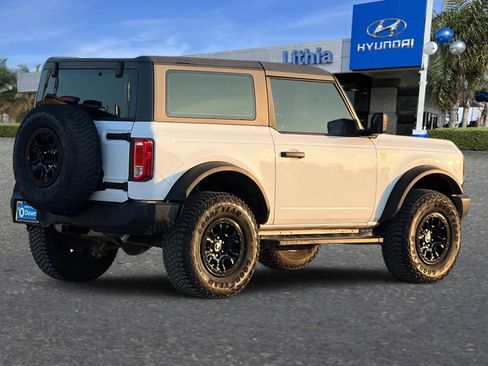 Used 2022 Ford Bronco 2-Door w/ Sasquatch Package image 2