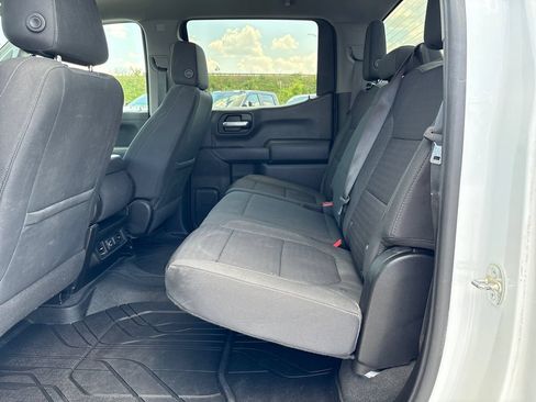 Used 2021 Chevrolet Silverado 1500 LT AWD/4WD image 38