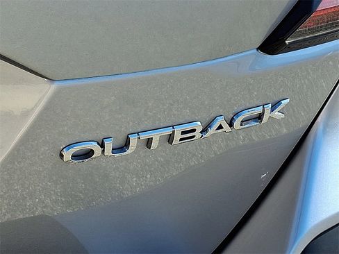 Certified 2022 Subaru Outback Limited w/ Popular Package #2 image 35