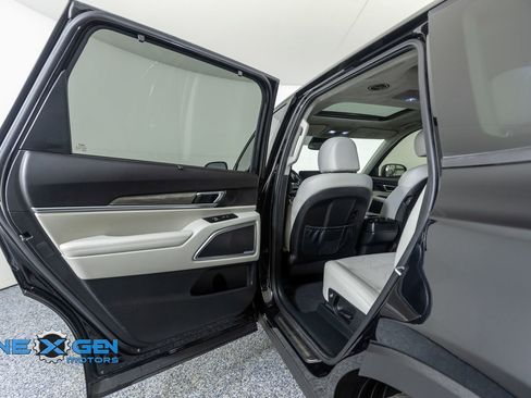 Used 2022 Kia Telluride SX w/ SX Prestige Package AWD/4WD image 25