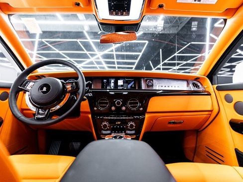 Used 2026 Rolls-Royce Phantom Sedan image 53