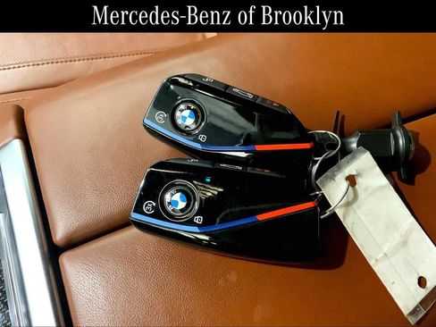 Used 2024 BMW X7 M60i w/ Executive Package image 14