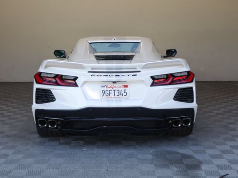 Used 2023 Chevrolet Corvette Stingray Premium Conv w/ Z51 Performance Package RWD image 8