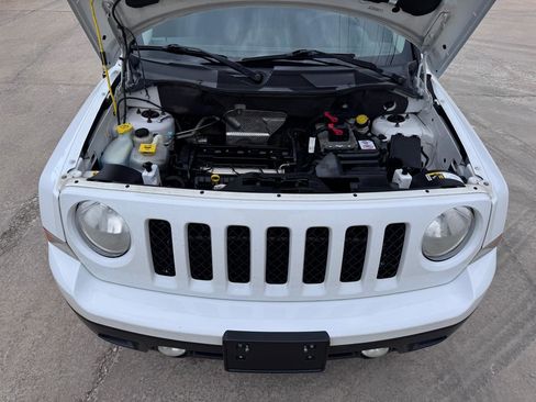 Used 2015 Jeep Patriot Sport w/ Power Value Group FWD image 17