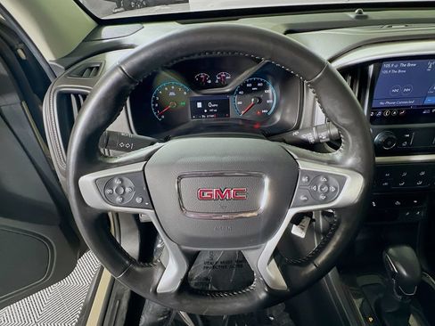 Used 2022 GMC Canyon Elevation w/ Elevation Premium Package AWD/4WD image 10