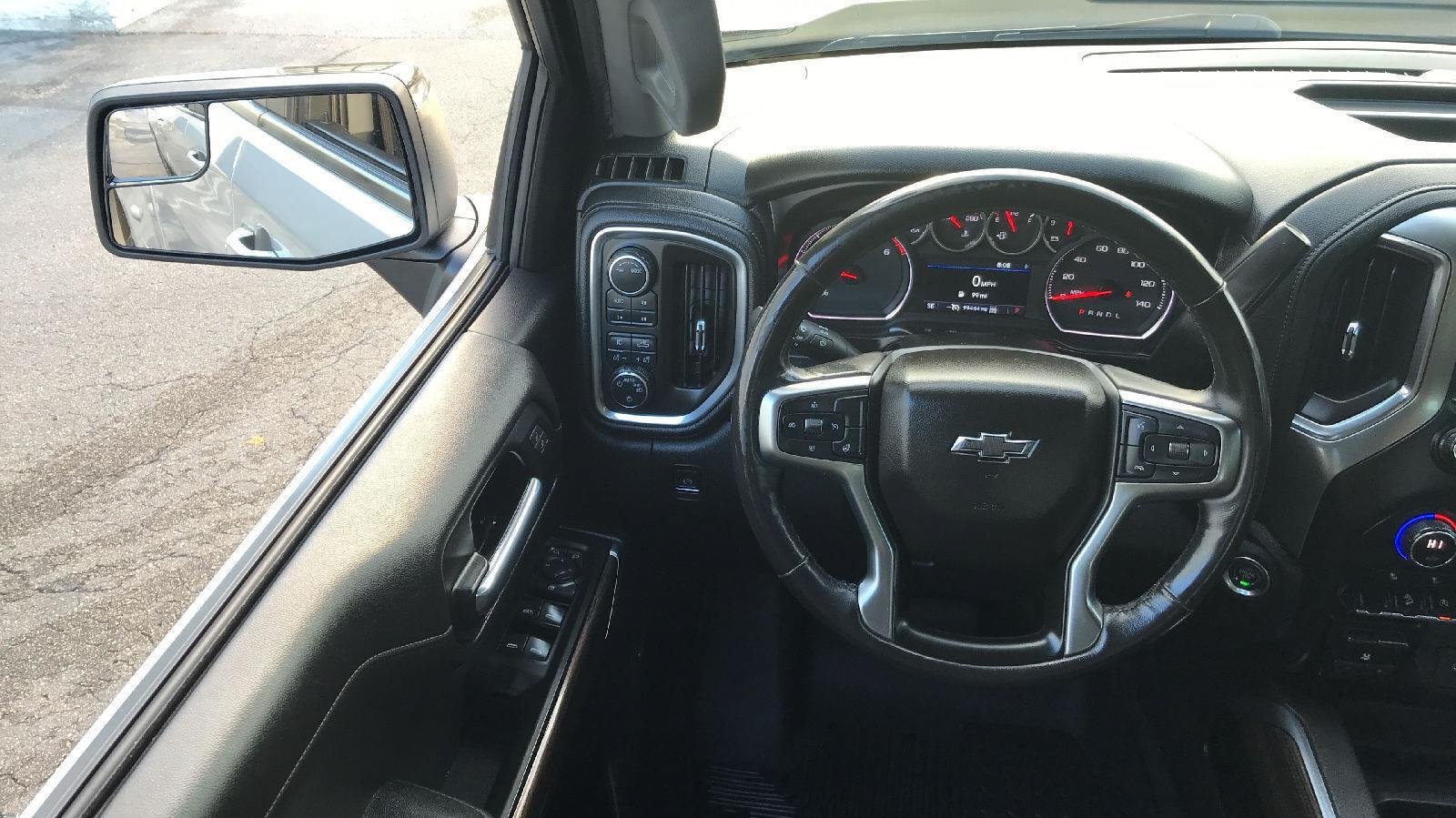 Used 2020 Chevrolet Silverado 1500 RST AWD/4WD image 4