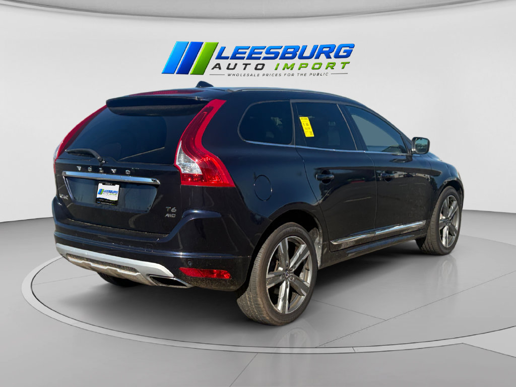 Used 2017 Volvo XC60 T6 Dynamic w/ Advanced Package AWD/4WD image 3