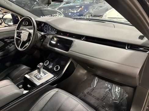 Used 2022 Land Rover Range Rover Evoque SE image 10