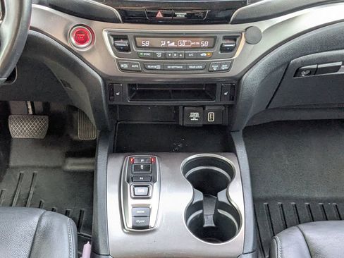 Used 2022 Honda Pilot EX-L image 19