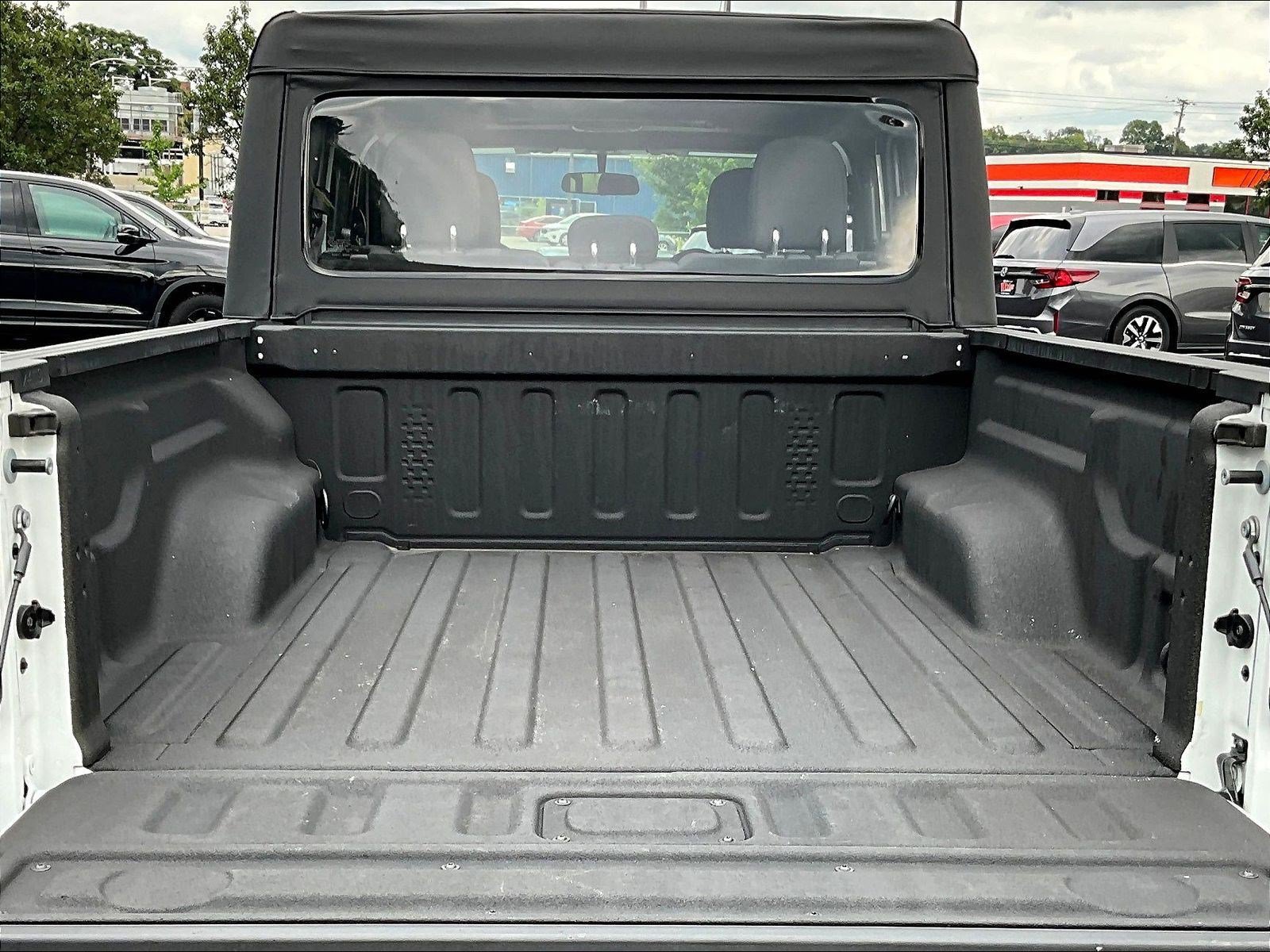 Used 2022 Jeep Gladiator Sport w/ Trailer Tow Package AWD/4WD image 33