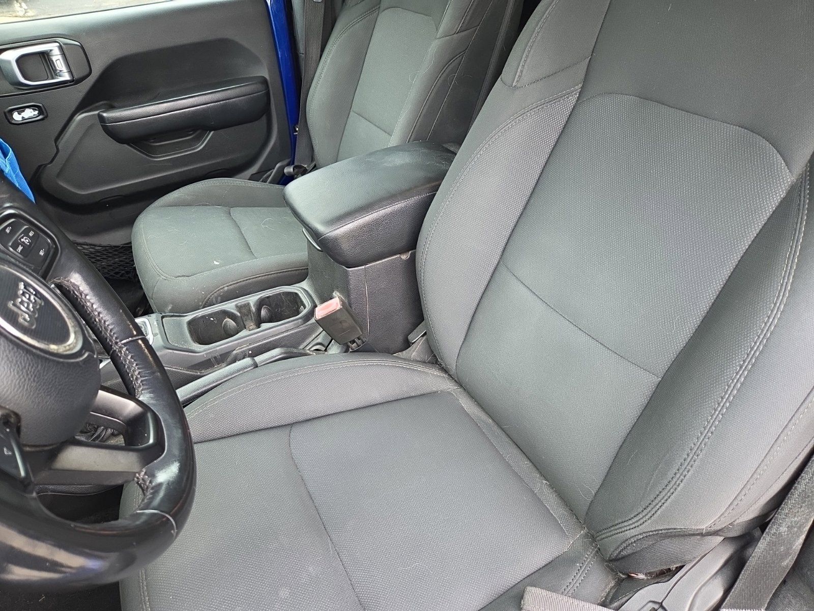 Used 2019 Jeep Wrangler Sport AWD/4WD image 16