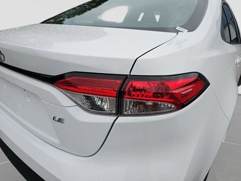 Used 2026 Toyota Corolla LE FWD image 37