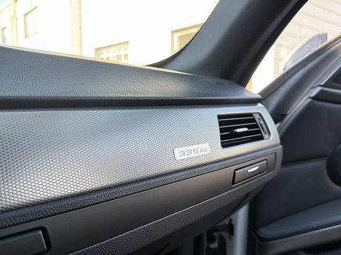 Used 2013 BMW 335is Coupe RWD image 11
