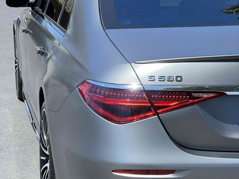 Used 2023 Mercedes-Benz S 580 4MATIC Sedan image 28