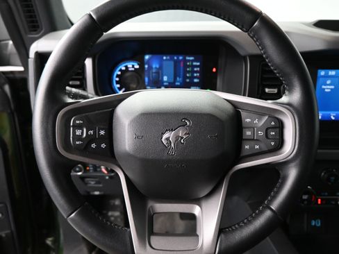 Used 2023 Ford Bronco Big Bend image 11