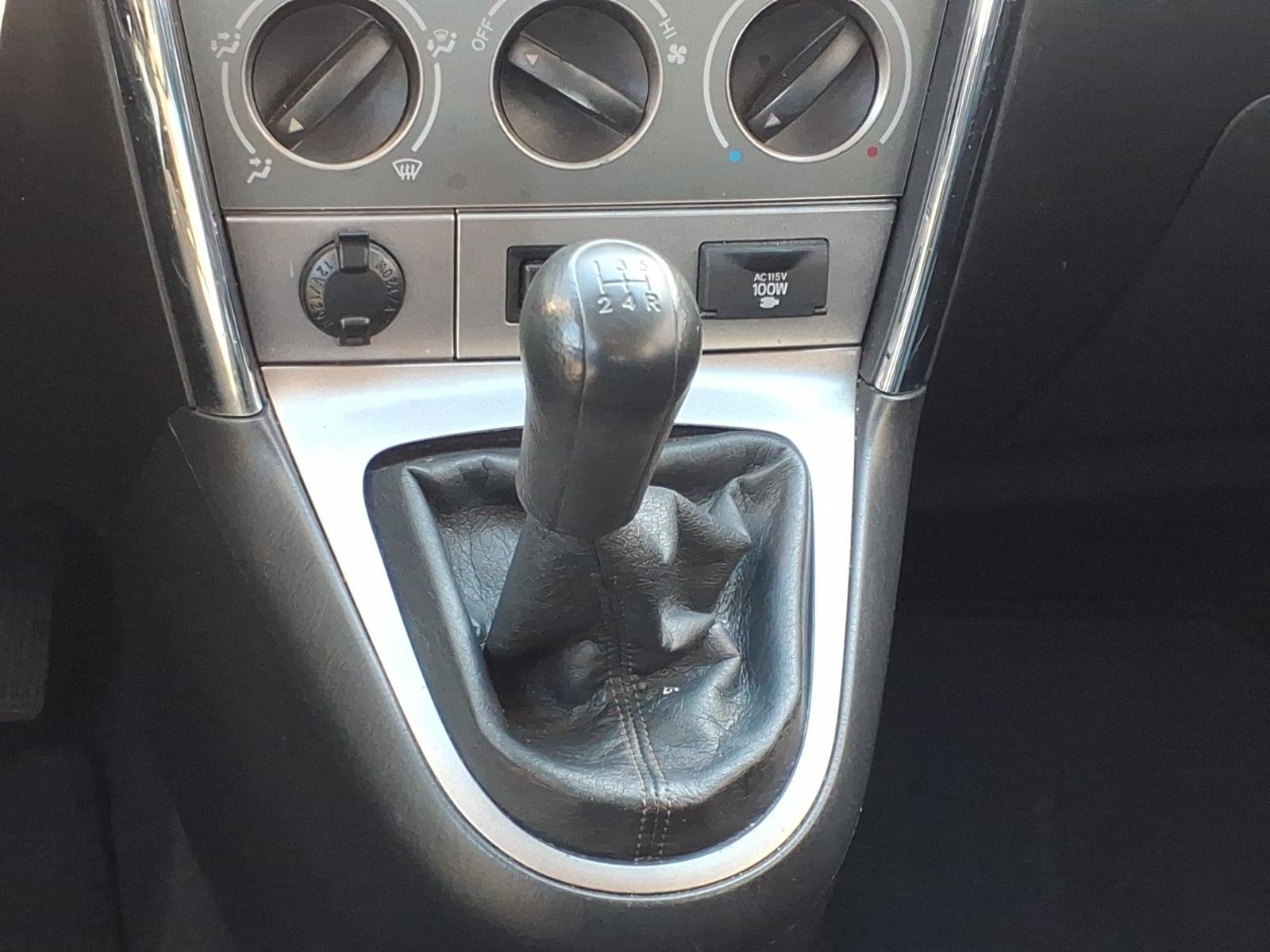 Used 2007 Toyota Matrix XR FWD image 6