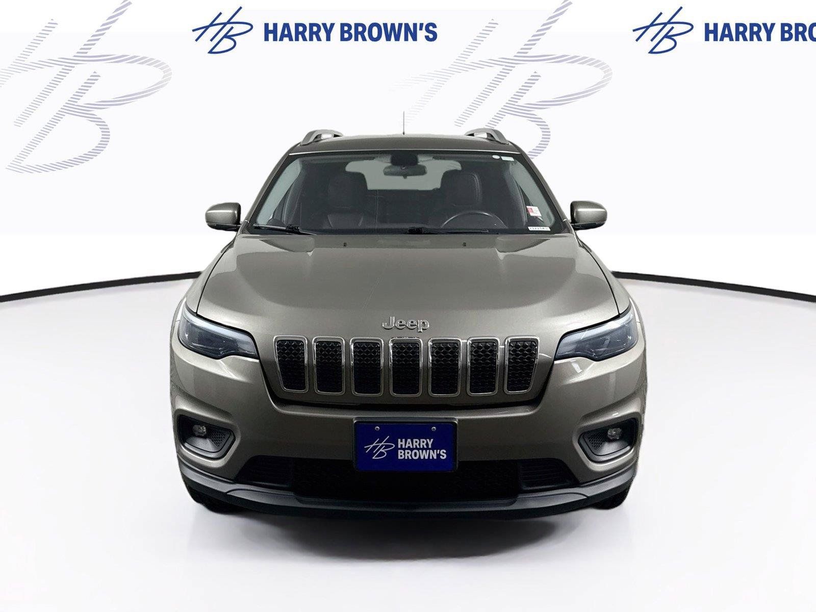 Used 2019 Jeep Cherokee Latitude Plus w/ Cold Weather Group AWD/4WD image 25