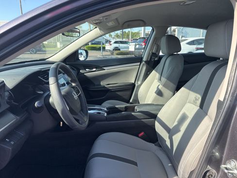 Used 2018 Honda Civic LX image 10