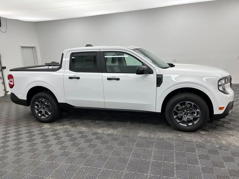 New 2025 Ford Maverick XLT w/ Equipment Group 301A image 6