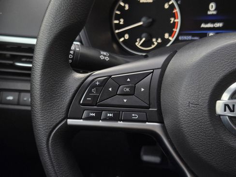 Used 2022 Nissan Altima 2.5 SV image 20