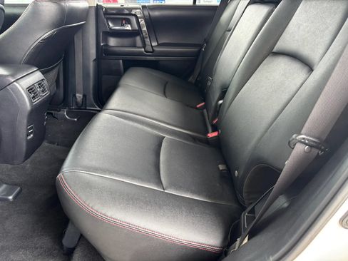 Used 2016 Toyota 4Runner Trail Premium w/ Four Season Floor Mat Package AWD/4WD image 26