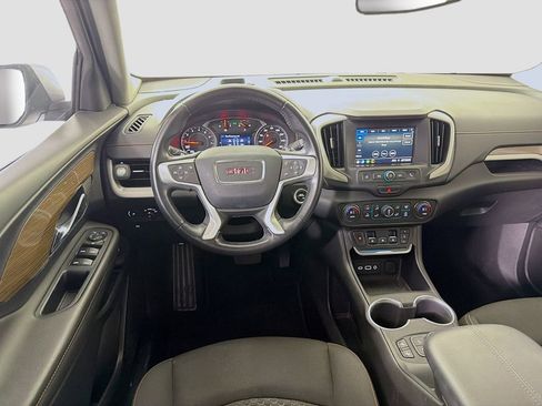Used 2020 GMC Terrain SLE w/ Driver Convenience Package image 23