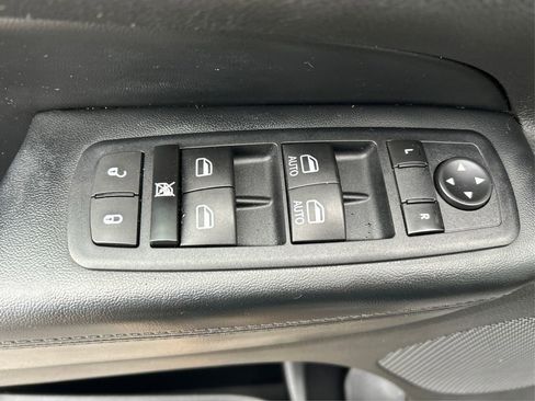 Used 2014 Jeep Grand Cherokee Altitude image 35