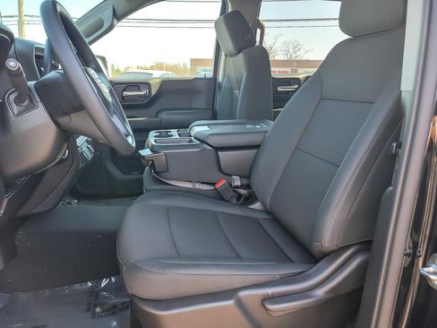 New 2026 GMC Sierra 1500 Pro w/ Pro Value Package image 9