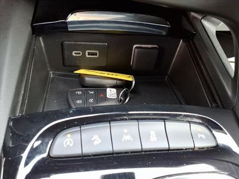 Certified 2023 Buick Envision Essence image 21