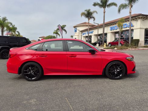 Used 2024 Honda Civic Sport image 6