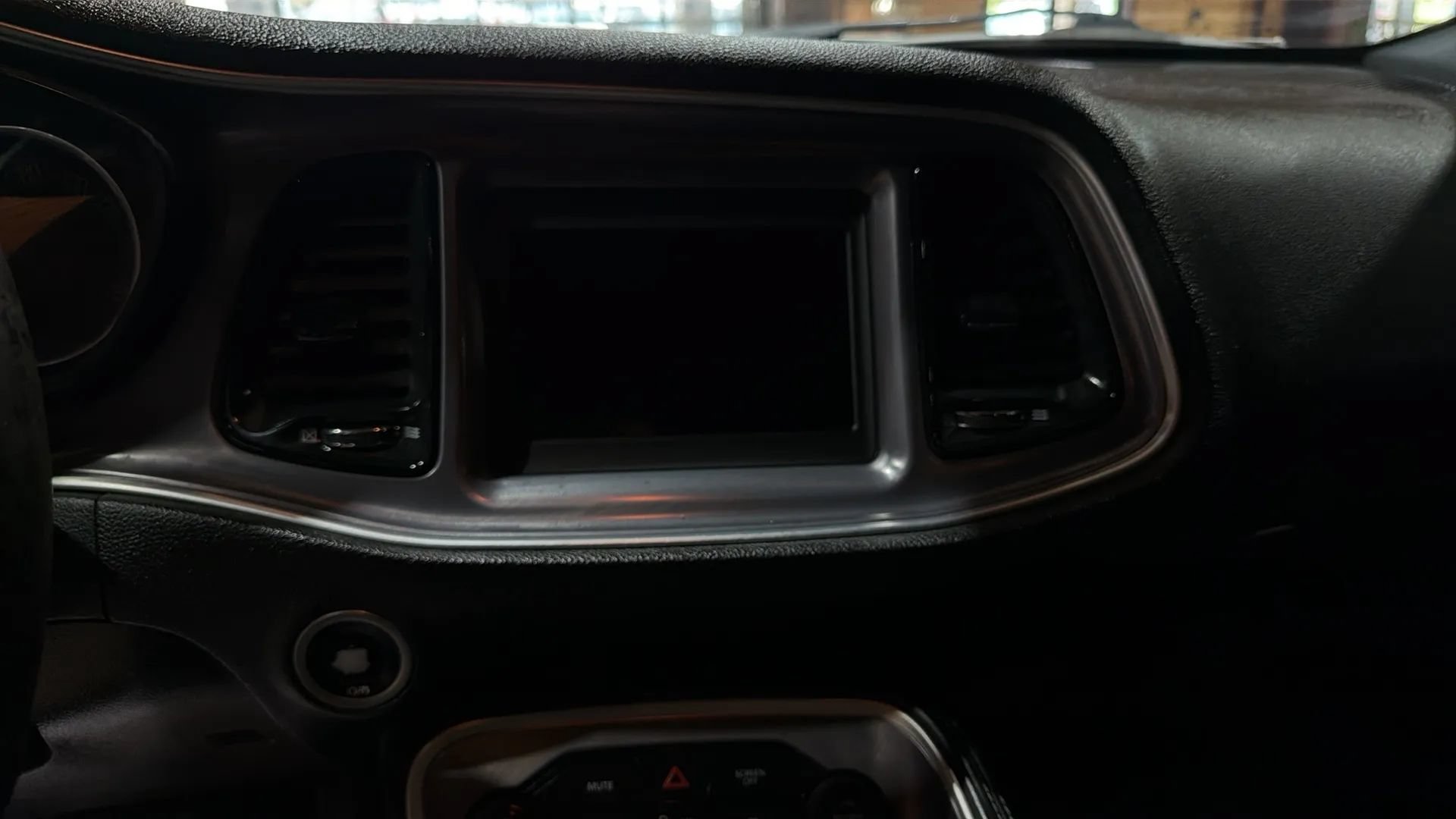 Used 2020 Dodge Challenger R/T RWD image 11
