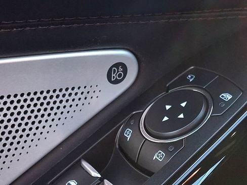 Used 2023 Ford Explorer Platinum w/ Technology Package image 30