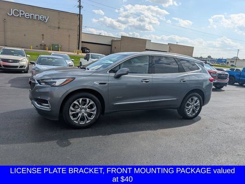 Used 2020 Buick Enclave Avenir w/ Avenir Technology Package AWD/4WD image 4