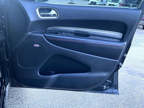Used 2017 Dodge Durango R/T w/ Technology Group image 16