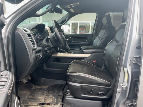 Used 2019 RAM 3500 Laramie AWD/4WD image 24