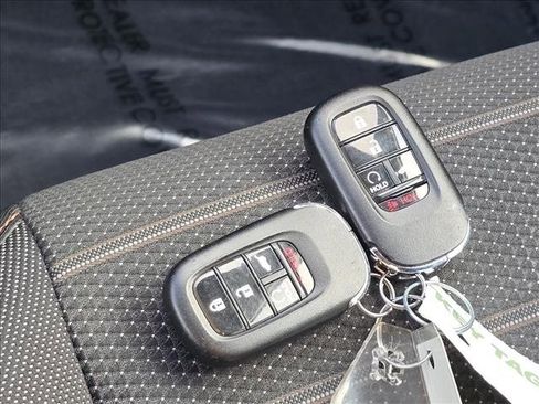 Used 2023 Honda CR-V Sport image 24