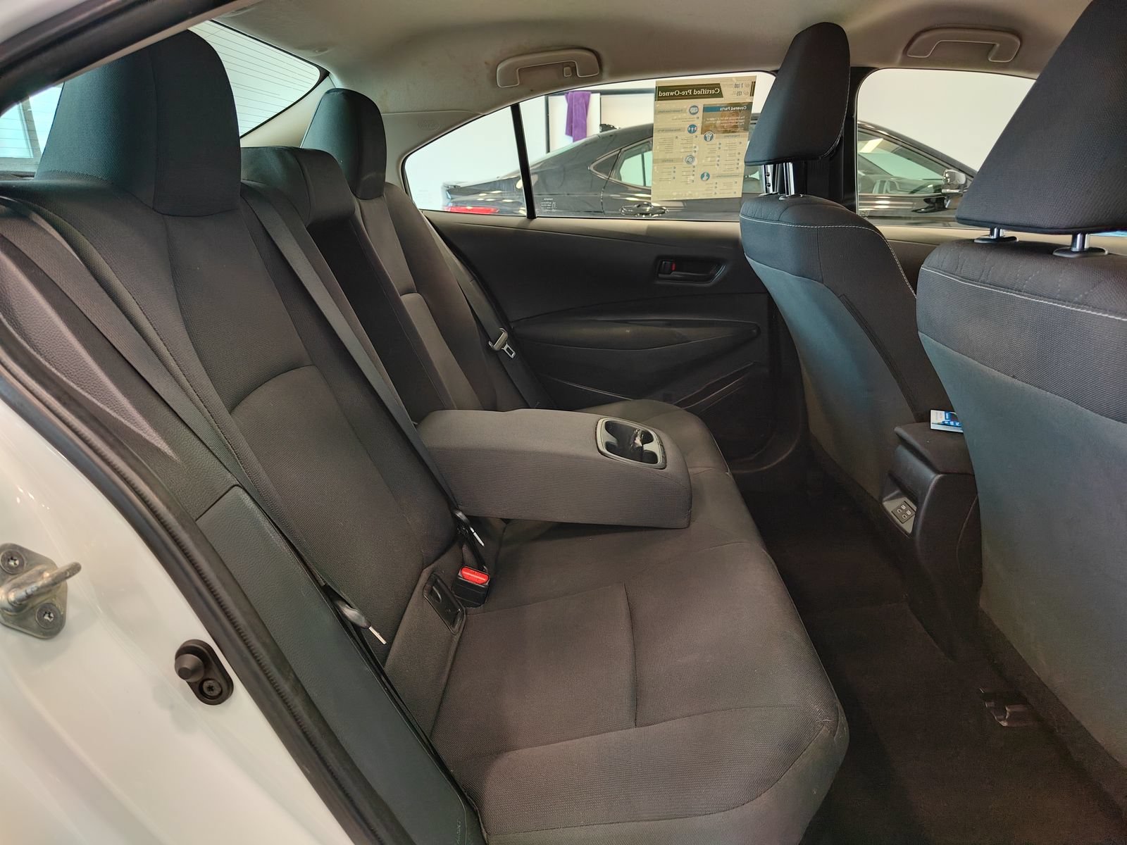 Used 2025 Toyota Corolla LE FWD image 14