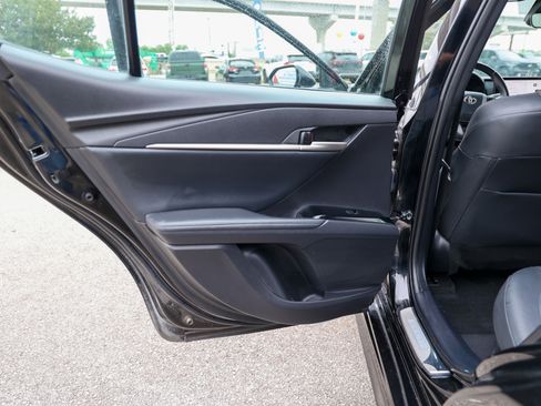 Used 2025 Toyota Camry XSE FWD image 38