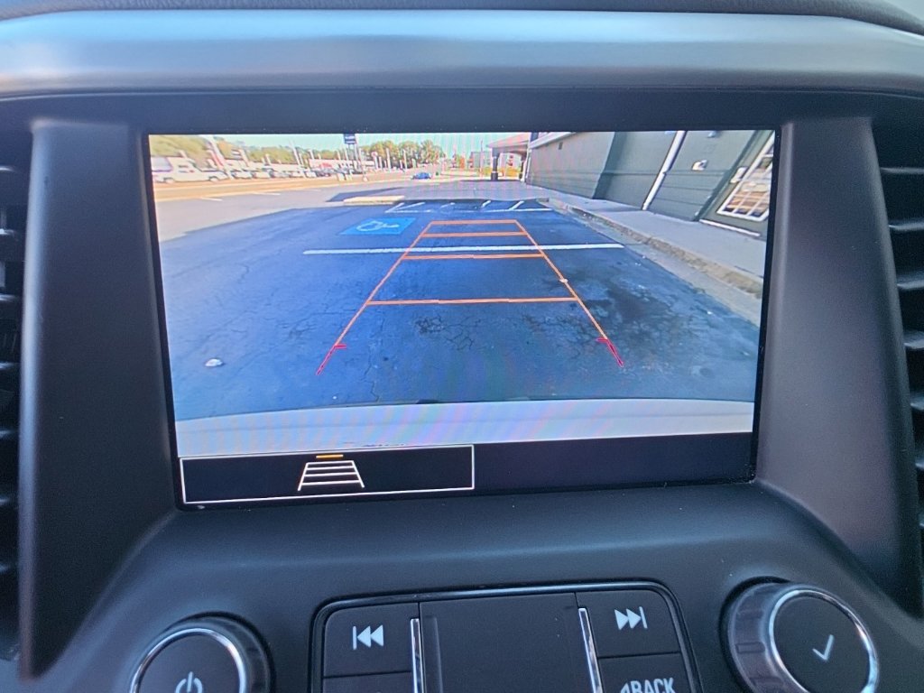 Used 2023 GMC Acadia SLE FWD image 24