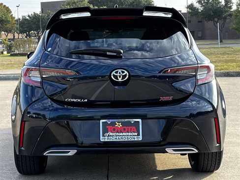 Used 2022 Toyota Corolla XSE image 5