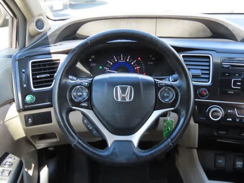 Used 2013 Honda Civic EX-L image 17