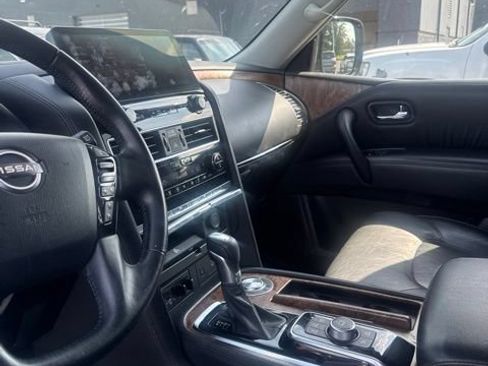 Used 2022 Nissan Armada SL w/ Captain's Chairs Package RWD image 10