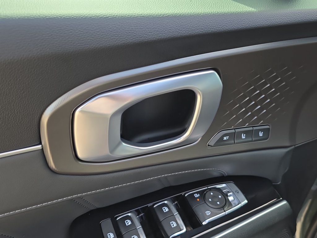New 2026 Kia Sorento SX Prestige AWD/4WD image 19